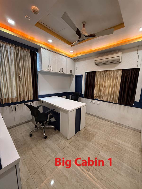 Large Director Room